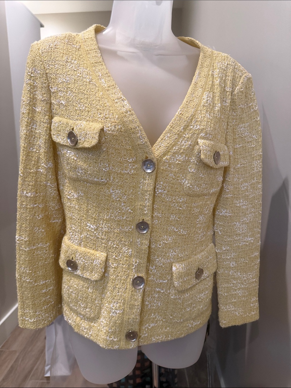 ST. JOHN Pale Yellow Textured Button Jacket